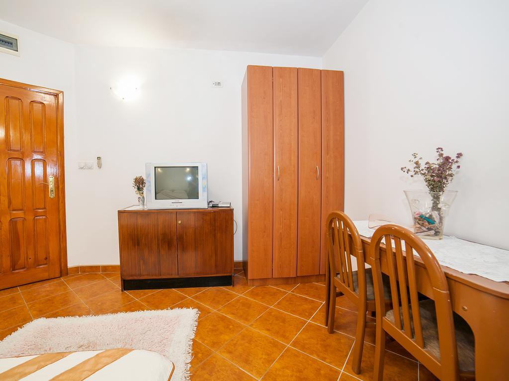Savo Apartman *
